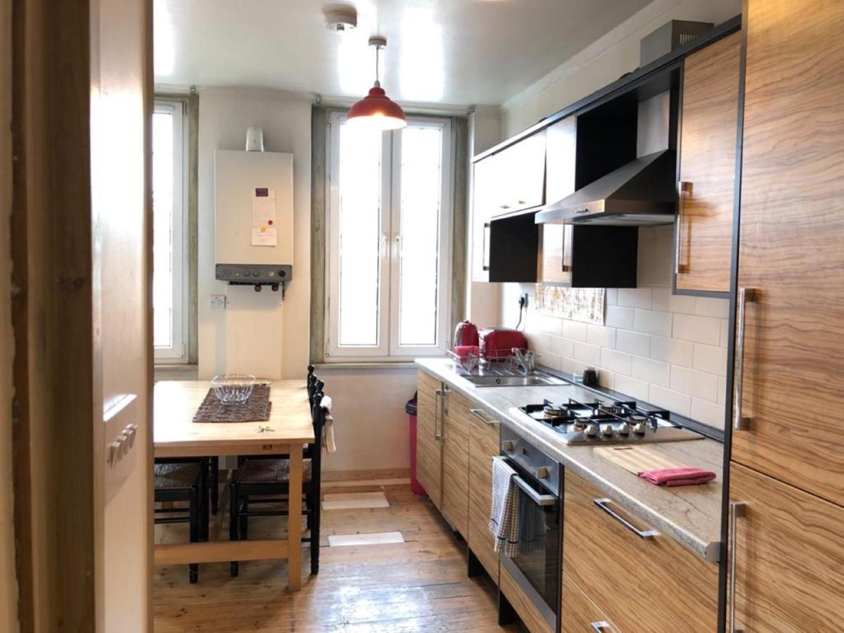 Splendid 1 Bedroom Flat + Terrace Londres Exterior foto